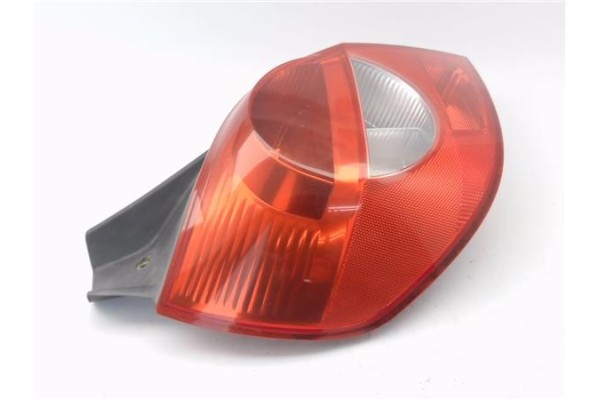 Recambio de piloto trasero izquierdo para renault clio iii 1.5 dci (br17, cr17) referencia OEM IAM 8200459962 89035079 