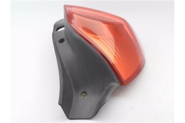 Recambio de piloto trasero izquierdo para renault clio iii 1.5 dci (br17, cr17) referencia OEM IAM 8200459962 89035079 