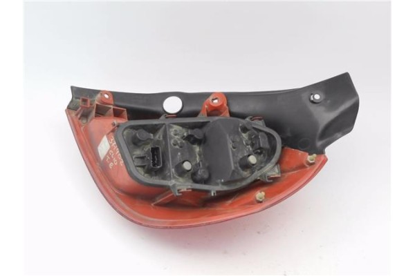 Recambio de piloto trasero izquierdo para renault clio iii 1.5 dci (br17, cr17) referencia OEM IAM 8200459962 89035079 