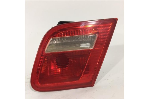 Recambio de piloto interior derecho para bmw serie 3 coupe (e46) 2.2 320 ci referencia OEM IAM 230570 257512 