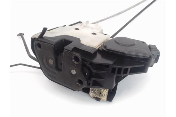 Recambio de cierre electromagnetico delantero izquierdo para kia sportage (km) 2.0 crdi referencia OEM IAM 813211F010  