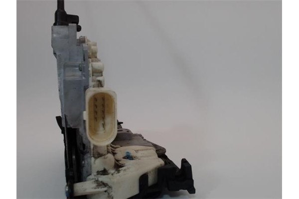 Recambio de cerradura puerta delantero izquierda para seat leon (1p1) 2.0 tdi 16v referencia OEM IAM 1P1837015 BSP24801 1P183701