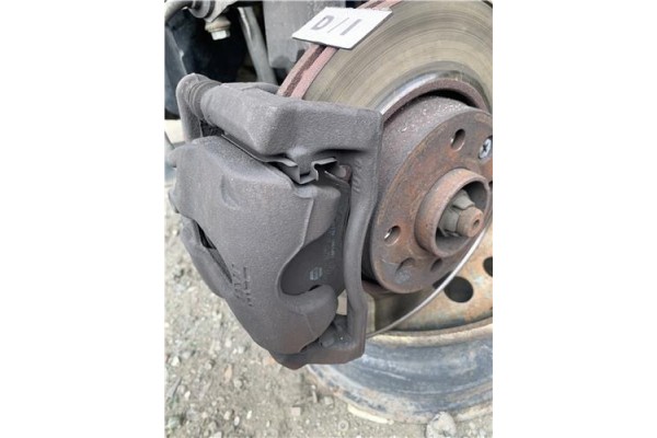 Recambio de pinza freno delantero izquierda para renault clio iii 1.5 dci (br17, cr17) referencia OEM IAM 7701208332  