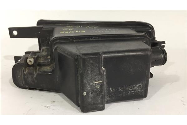 Recambio de faro antiniebla derecho para audi 100 berlina (c4) 2.3 básico referencia OEM IAM 4A0941700  