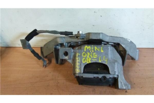 Recambio de soporte motor para mini one 1.4 referencia OEM IAM 22116772032  