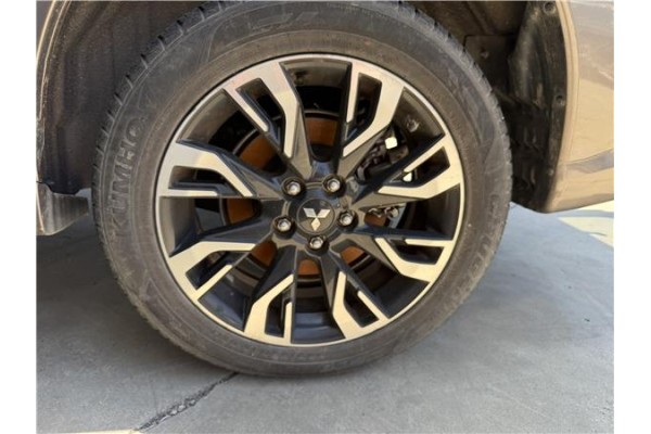 Recambio de llanta para mitsubishi outlander (gf0/gg0) 2.0 phev kaiteki 4wd (gg2w) referencia OEM IAM 4250D744  