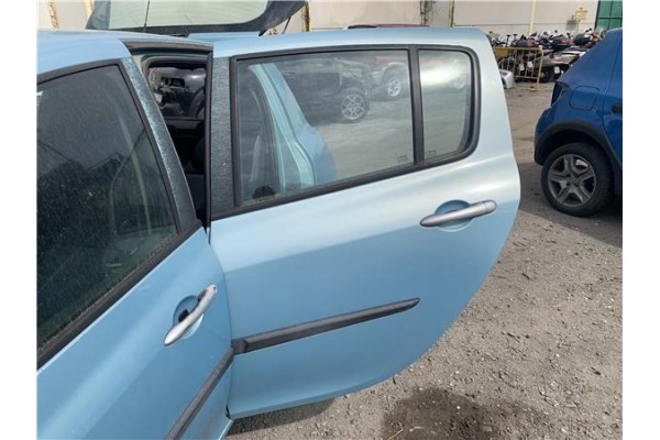 Recambio de puerta trasero izquierda para renault clio iii 1.5 dci (br17, cr17) referencia OEM IAM 7751476191  