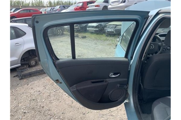 Recambio de puerta trasero izquierda para renault clio iii 1.5 dci (br17, cr17) referencia OEM IAM 7751476191  