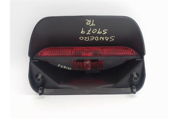 Recambio de luz central de freno para dacia sandero i 1.2 16v referencia OEM IAM   