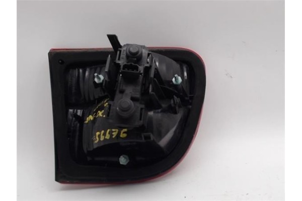 Recambio de piloto porton trasero derecho para seat leon (1m1) 1.6 16 v referencia OEM IAM 1M6945092B  