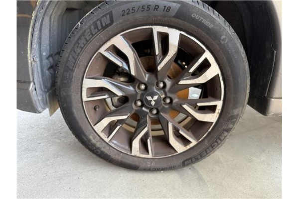 Recambio de llanta para mitsubishi outlander (gf0/gg0) 2.0 phev kaiteki 4wd (gg2w) referencia OEM IAM 4250D744  