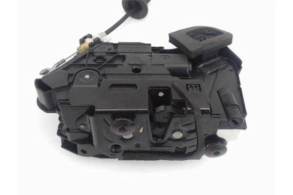 Recambio de cierre electromagnetico delantero derecho para volkswagen polo v (6r1) referencia OEM IAM 6R0837350  