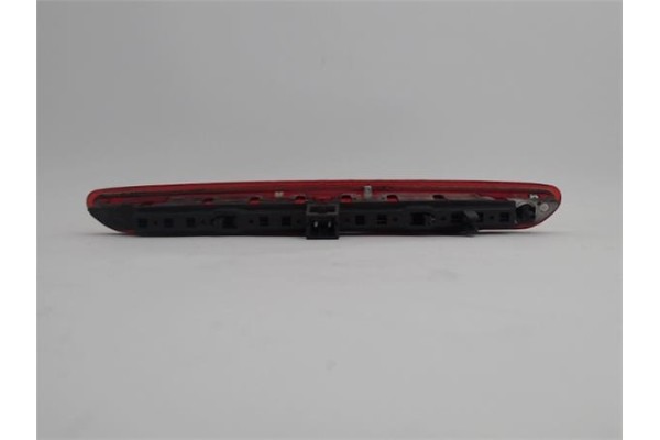 Recambio de luz central de freno para fiat punto / grande punto (199) 1.2 referencia OEM IAM   