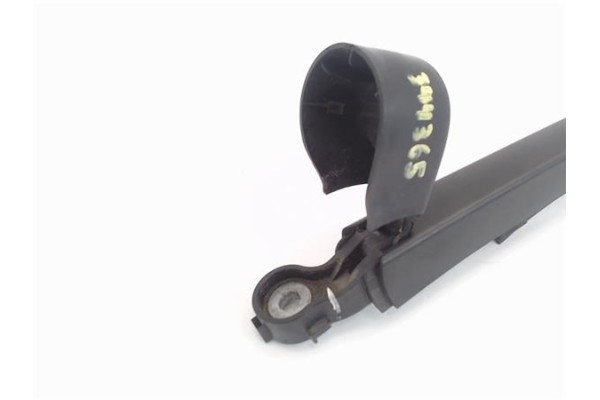 Recambio de brazo limpiaparabrisas trasero para volkswagen golf vii variant (ba5) referencia OEM IAM 6R6955707B  