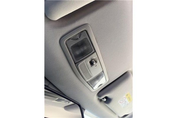 Recambio de luz delantero central techo para mitsubishi outlander (gf0/gg0) 2.0 phev kaiteki 4wd (gg2w) referencia OEM IAM 8401A