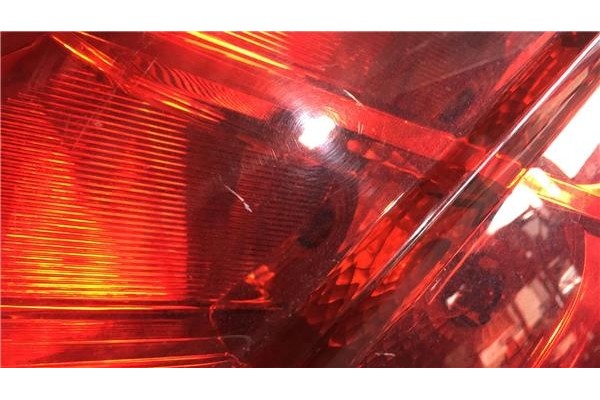 Recambio de piloto trasero derecho para fiat punto / grande punto (199) 1.4 referencia OEM IAM 1C0945171 1C0945171C 