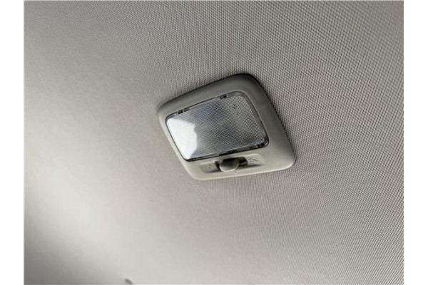 Recambio de luz interior techo para mitsubishi outlander (gf0/gg0) 2.0 phev kaiteki 4wd (gg2w) referencia OEM IAM MN108119YB  