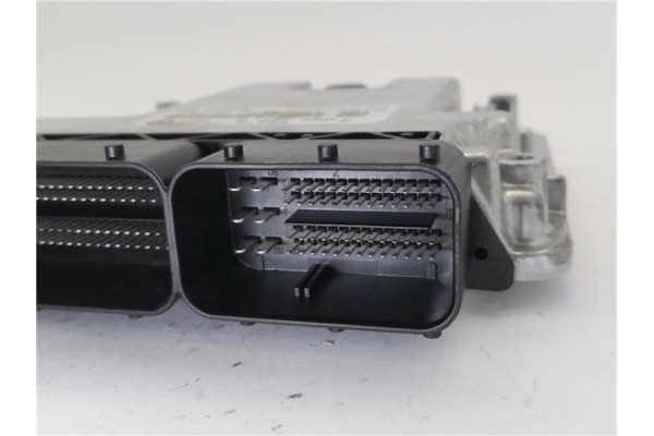 Recambio de centralita para bmw serie 1 berlina 5p (f20) 2.0 116d referencia OEM IAM 0281031298 13618576341 
