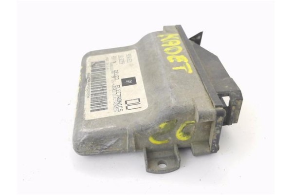 Recambio de centralita para opel kadett e referencia OEM IAM 90341831 16130359 