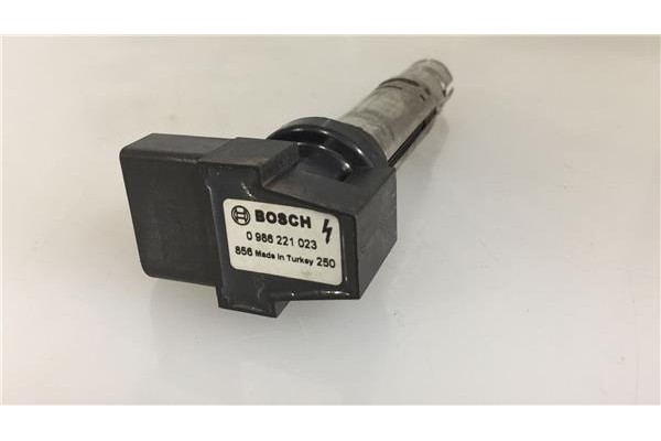 Recambio de bobina encendido para volkswagen polo iv (9n1) 1.4 fsi referencia OEM IAM 986221023  