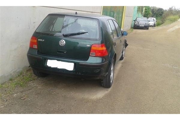 volkswagen golf iv berlina (1j1) del año 1999