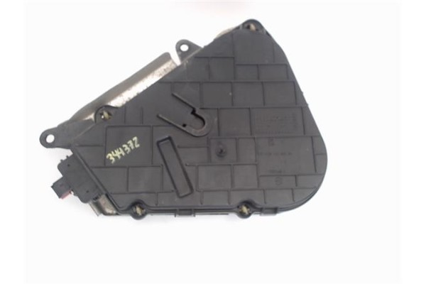 Recambio de deposito combustible para citroen c4 berlina 1.6 hdi referencia OEM IAM 9652851580  