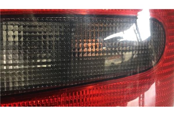 Recambio de piloto trasero derecho para citroen xsara berlina 1.6 i referencia OEM IAM 6351J5 2202363 25340801 , CITROËN