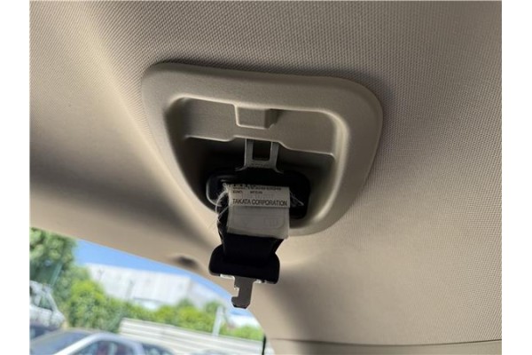 Recambio de cinturon seguridad trasero central para mitsubishi outlander (gf0/gg0) 2.0 phev kaiteki 4wd (gg2w) referencia OEM IA