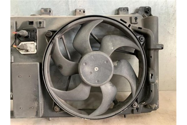 Recambio de electroventilador para citroen xsara picasso 2.0 hdi referencia OEM IAM 125396 1308V7 