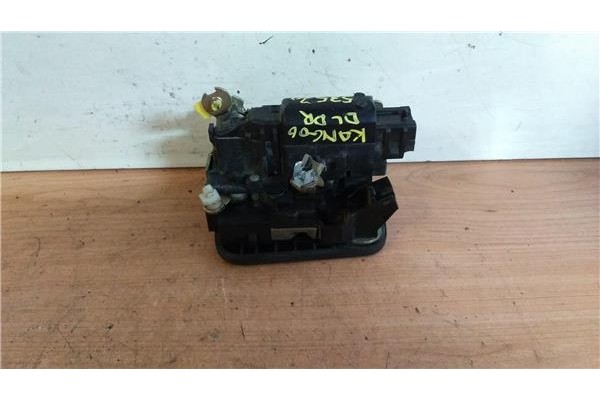 Recambio de cierre electromagnetico delantero derecho para renault kangoo 4x4 1.9 rapid referencia OEM IAM 7701046800  