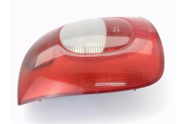 Recambio de piloto trasero izquierdo para citroen xsara picasso 2.0 hdi referencia OEM IAM 9631564080 6350N0 
