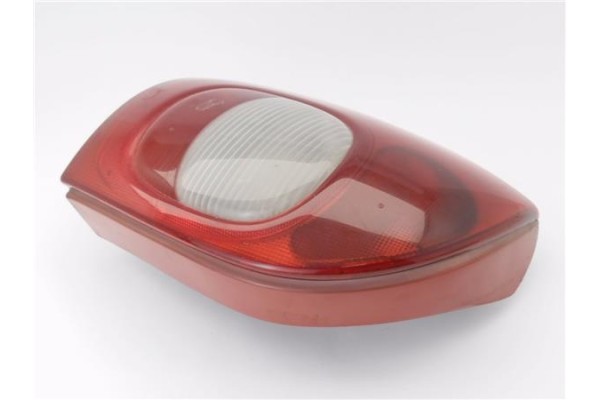Recambio de piloto trasero izquierdo para citroen xsara picasso 2.0 hdi referencia OEM IAM 9631564080 6350N0 