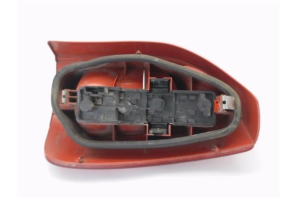 Recambio de piloto trasero izquierdo para citroen xsara picasso 2.0 hdi referencia OEM IAM 9631564080 6350N0 