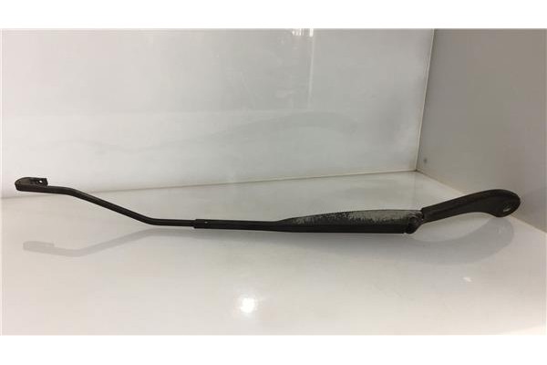 Recambio de brazo limpiaparabrisas delantero izquierdo para renault megane ii (bm0/1_, cm0/1_) 1.9 dci (bm0g, cm0g) referencia O