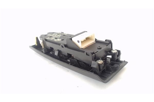 Recambio de mando elevalunas delantero izquierdo para toyota corolla verso (r1) 2.2 d-4d referencia OEM IAM 848200F030  