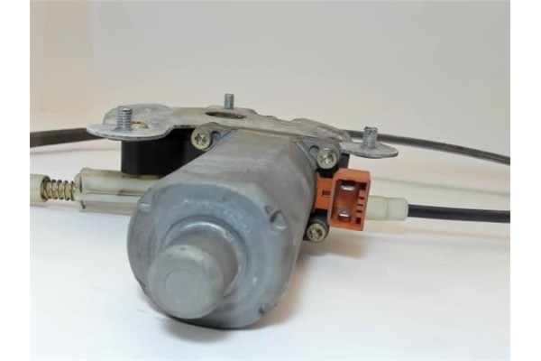 Recambio de mecanismo elevalunas delantero derecho para citroen zx 1.9 dt referencia OEM IAM 9222A1 37070 