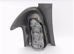 Recambio de piloto trasero derecho para toyota corolla verso (r1) 2.2 d-4d referencia OEM IAM 815510F060  