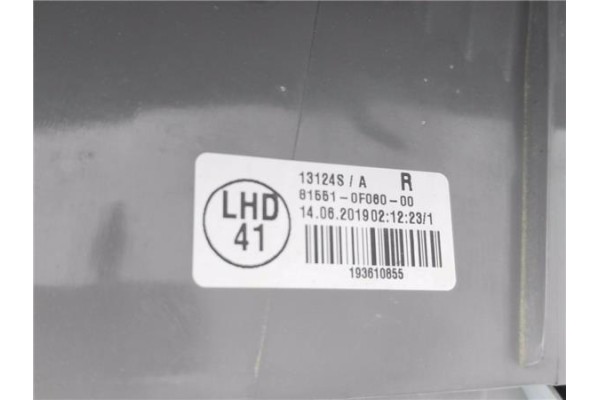 Recambio de piloto trasero derecho para toyota corolla verso (r1) 2.2 d-4d referencia OEM IAM 815510F060  