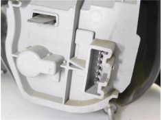 Recambio de piloto trasero derecho para toyota corolla verso (r1) 2.2 d-4d referencia OEM IAM 815510F060  