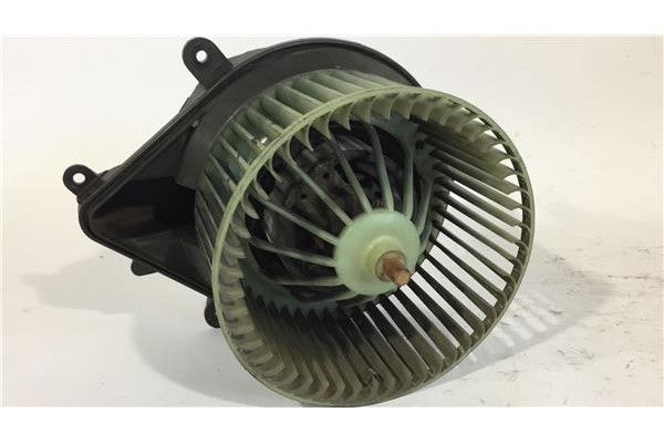 Recambio de motor calefaccion para citroen xsara berlina 1.6 i referencia OEM IAM 740471233F 210681233F 