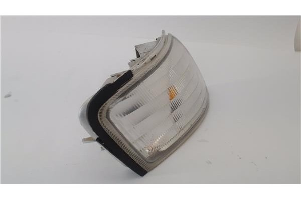 Recambio de intermitente delantero dcho para nissan primera berlina (p11) 2.0 td referencia OEM IAM 261302F000  