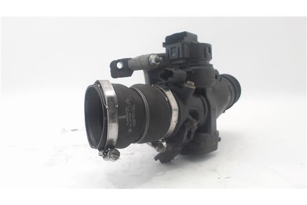 Recambio de caja mariposa aire para peugeot 207 1.6 hdi referencia OEM IAM   