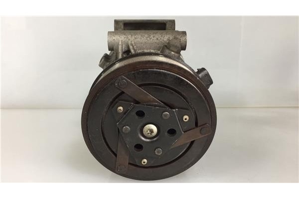 Recambio de compresor aire acond. para renault megane ii (bm0/1_, cm0/1_) 1.9 dci (bm0g, cm0g) referencia OEM IAM 8200309193 070
