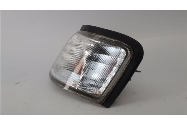 Recambio de intermitente delantero izquierdo para nissan primera berlina (p11) 2.0 td referencia OEM IAM 261352F000  