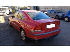 volvo s60 berlina del año 2002