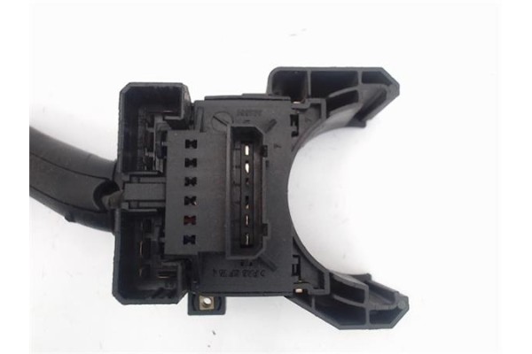 Recambio de mando limpiaparabrisas para seat leon (1m1) referencia OEM IAM 4B0953503F  4B0953503F01C , AUDI