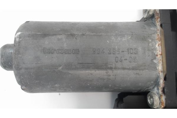 Recambio de elevalunas electrico delantero izquierdo para opel astra h berlina 1.7 cdti referencia OEM IAM   