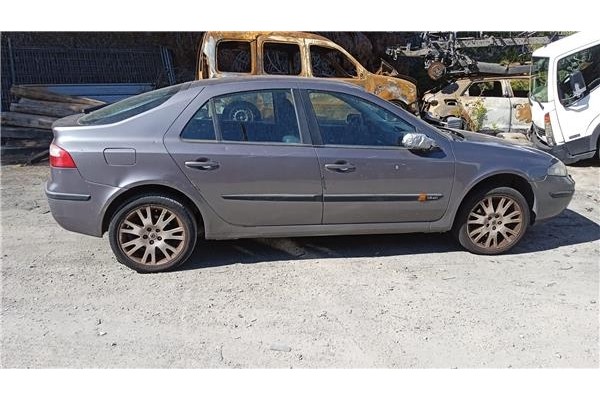 renault laguna ii (bg0) del año 2004