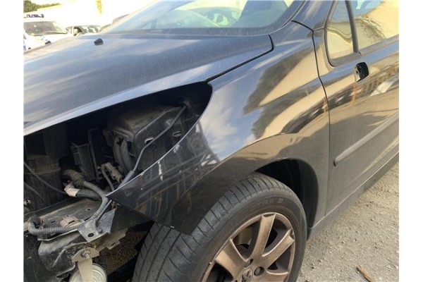 Recambio de aleta delantero izquierda para peugeot 207 cc cabrio-coupé 1.6 básico referencia OEM IAM 7840R9  