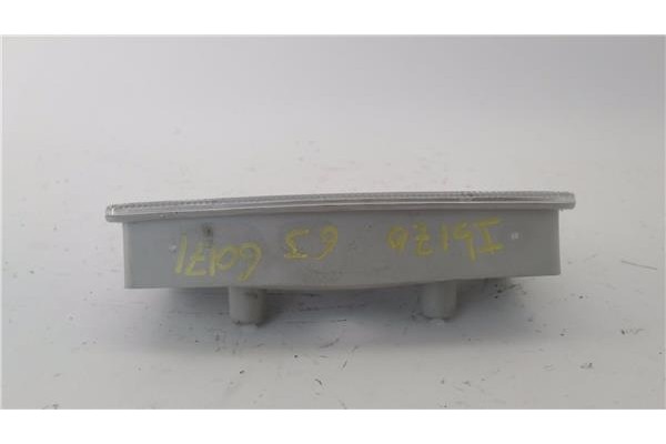 Recambio de luz delantero central techo para seat ibiza berlina (6j5) 1.6 tdi referencia OEM IAM 6Q0947105F  